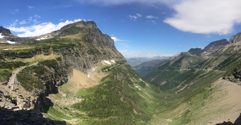 To get a feel for just how big it all is, look to the cars in the left third. 