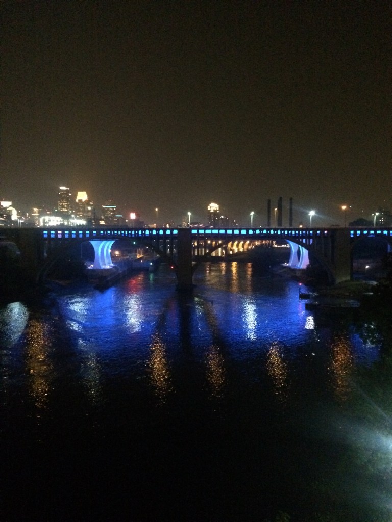 A beautifully lit bridge in MInneapolis. 